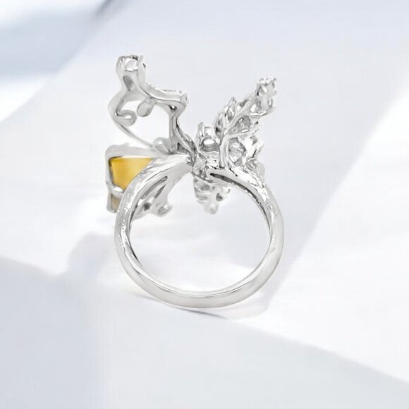 Mother-of-Pearl Shell and CZ Butterfly Ring in 925 Sterling Silver - Picture 3 of 3